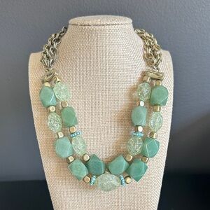 💚 JONES NEW YORK women’s Necklace green beaded statement necklace like new